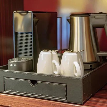 Crowne Plaza By Ihg