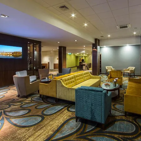 Crowne Plaza By Ihg Hotel 4*